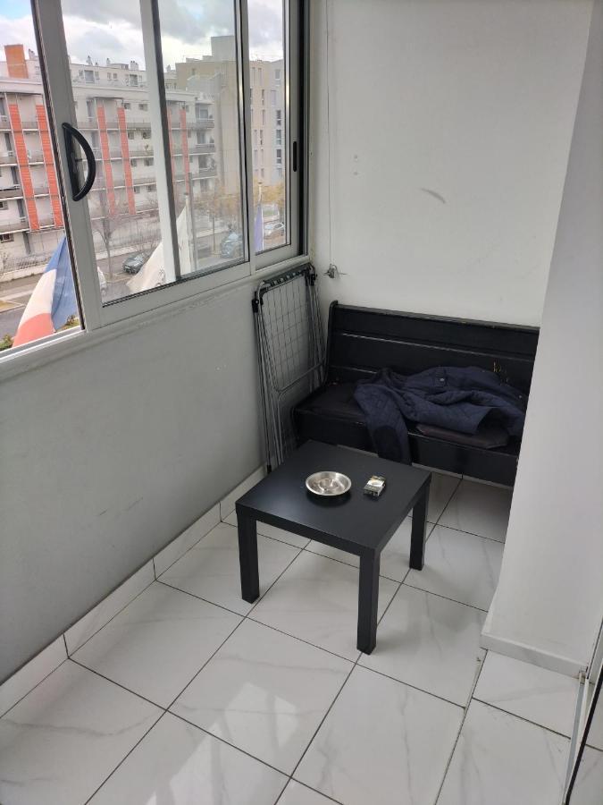 Jolie Appartement Proche Tramway เวนิส์ซูซ์ ภายนอก รูปภาพ